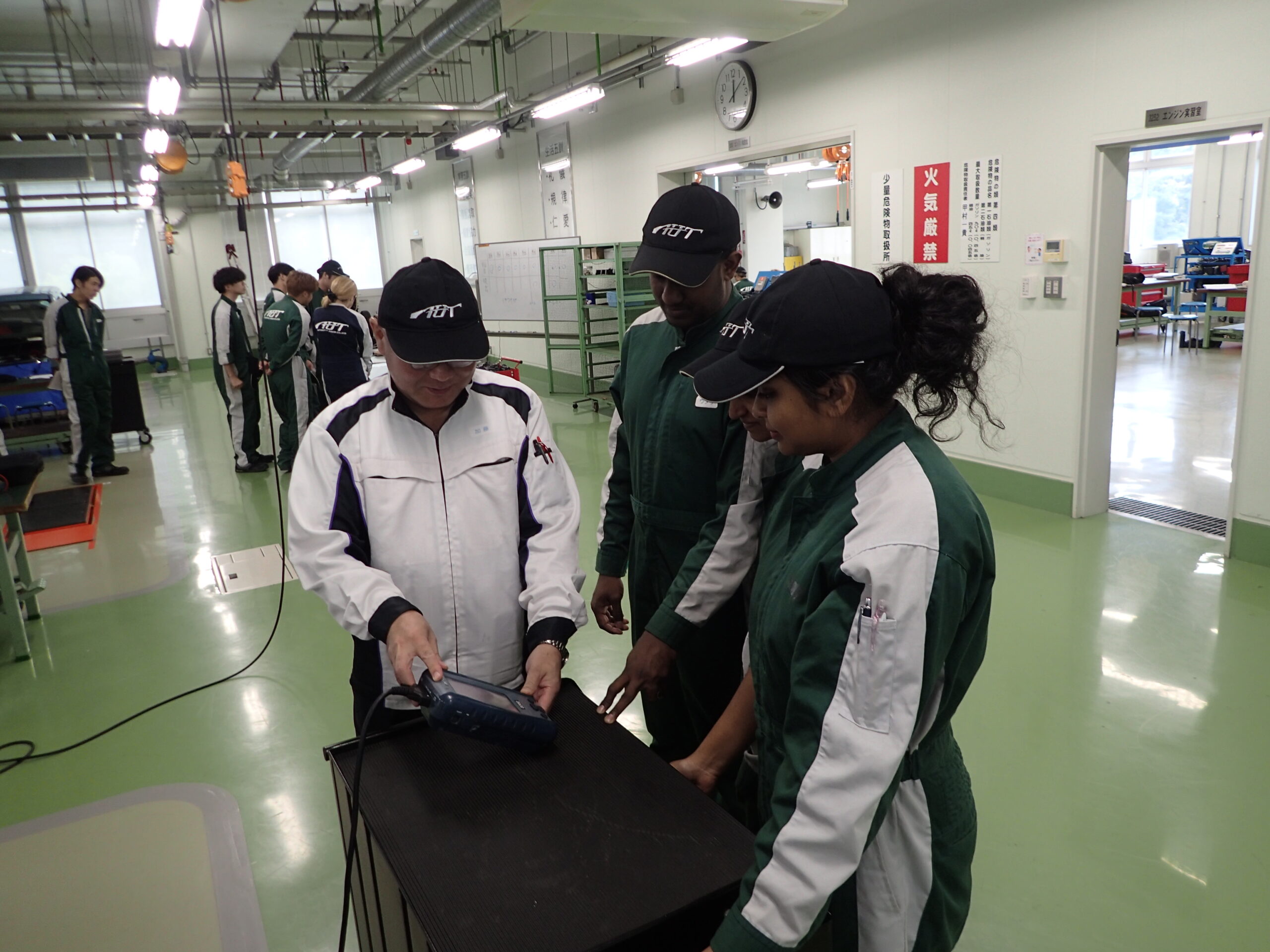 愛知工科大学自動車短期大学_加藤寛先生2