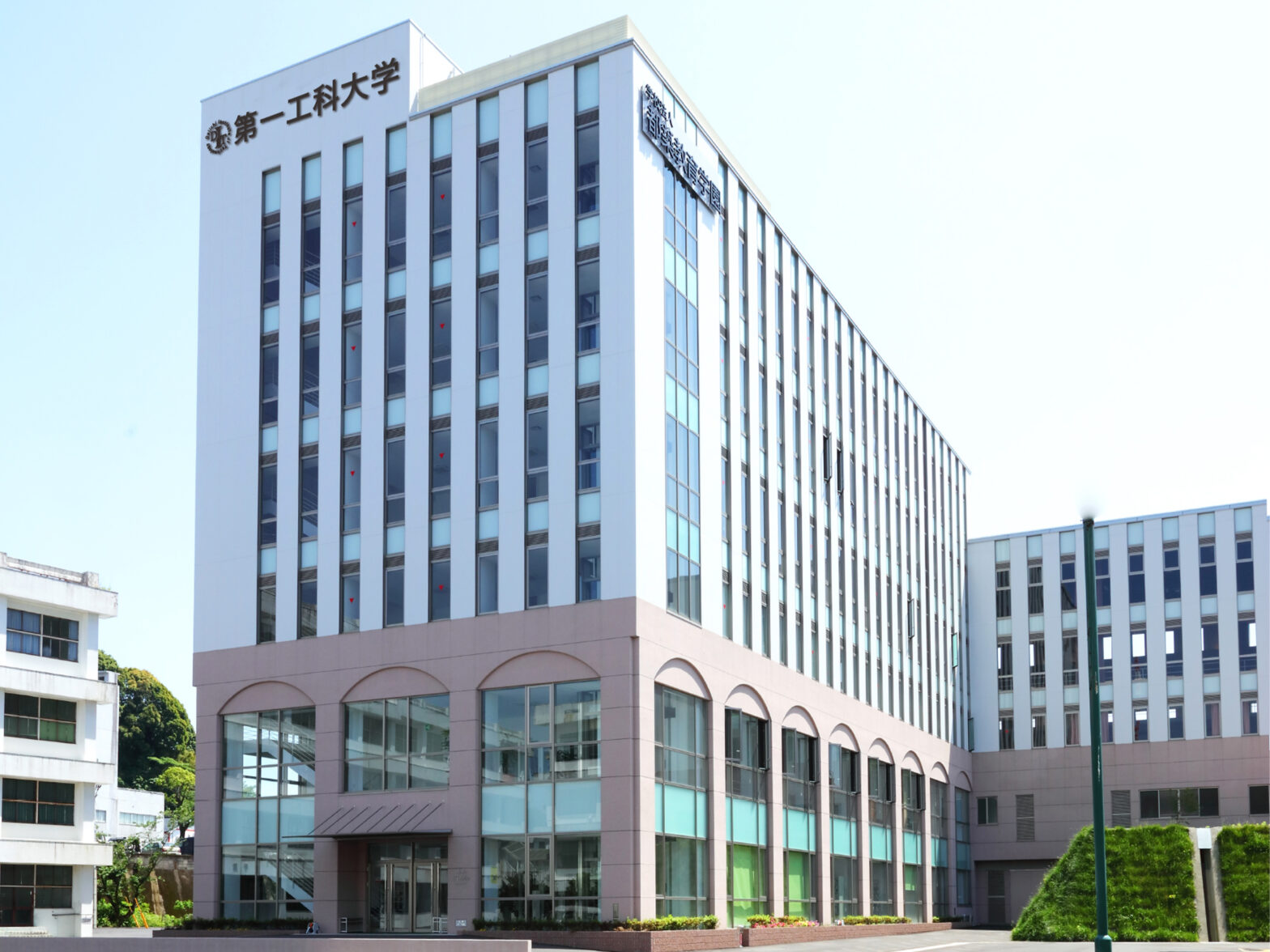 第一工科大学の仮屋孝二教授にインタビューさせていただきました！