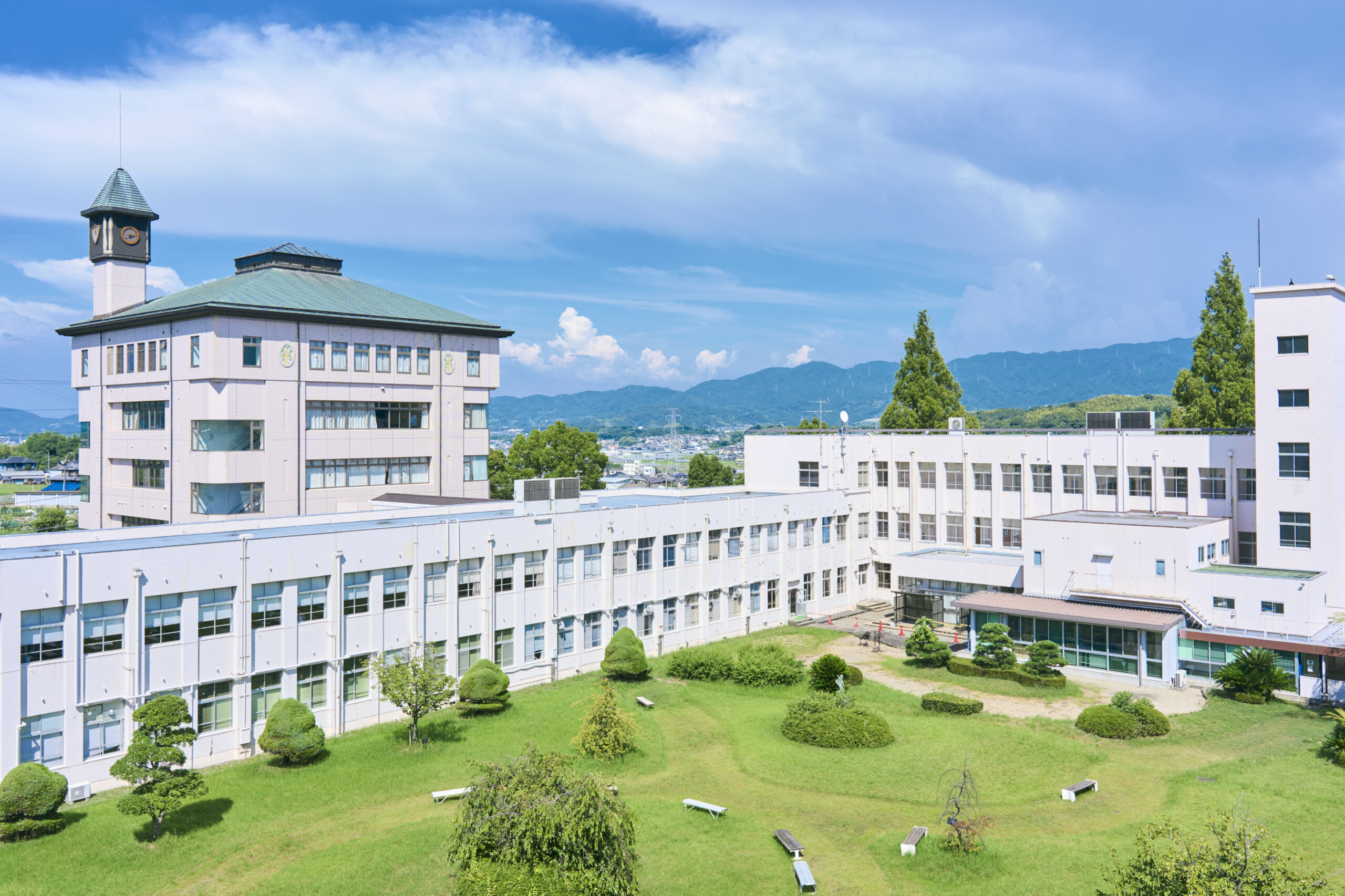 大阪大谷大学